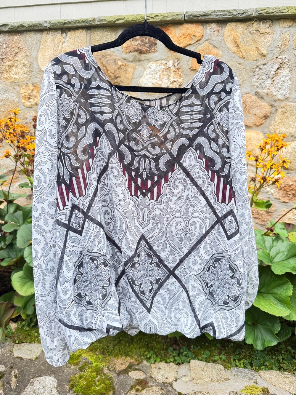 Alfani Black, White & Burgundy Printed Tunic Blouse